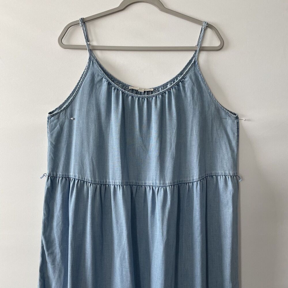 LOFT Tiered Dress Sleeveless Blue Chambray Women's Size L - Picture 2 of 11